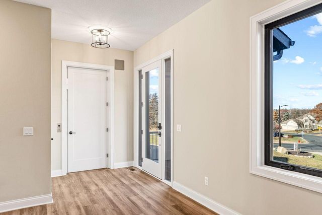 4729 Linden Cove Lane, Savage, MN 55378