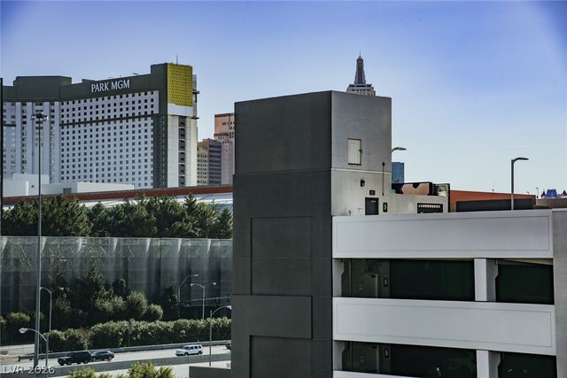 4471 DEAN MARTIN Drive 507, Las Vegas, NV 89103