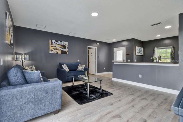 820 GRANTHAM DRIVE, Kissimmee, FL 34758