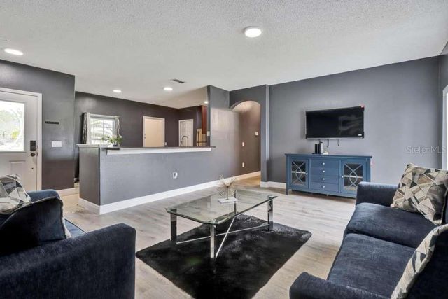 820 GRANTHAM DRIVE, Kissimmee, FL 34758