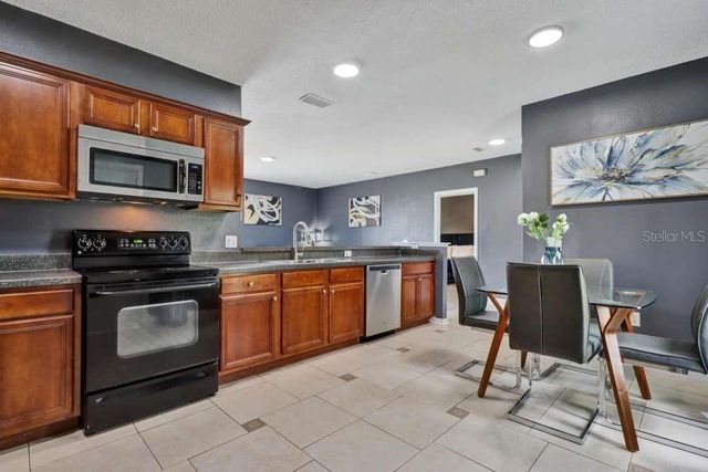 820 GRANTHAM DRIVE, Kissimmee, FL 34758