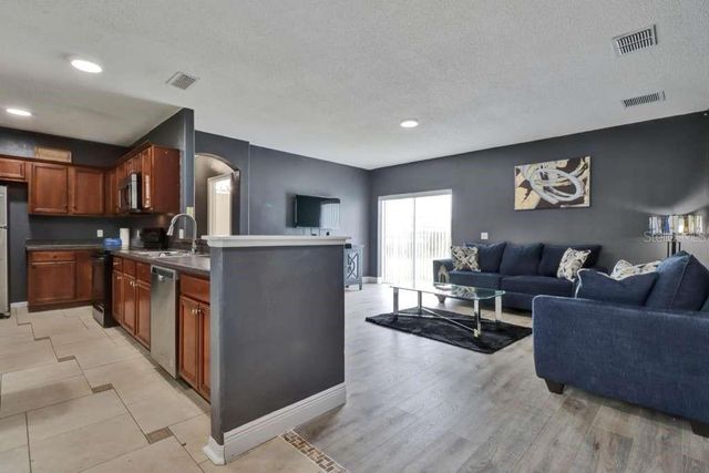 820 GRANTHAM DRIVE, Kissimmee, FL 34758