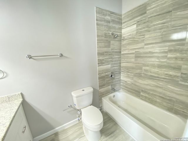 228 Lotus St Unit 101, San Antonio, TX 78210
