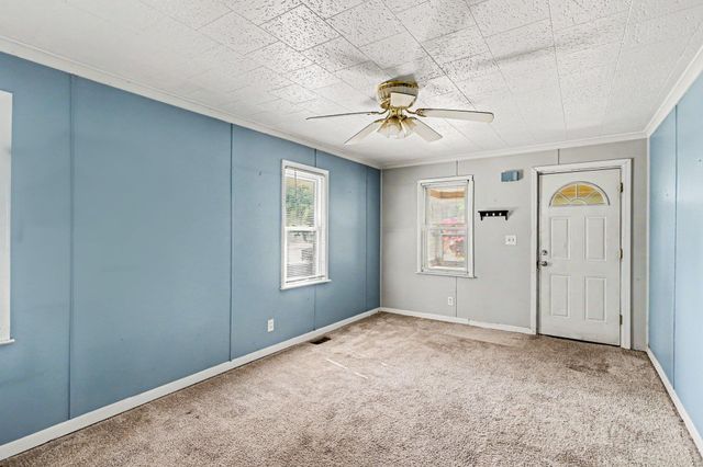 3104 N Van Buren Street, Bay City, MI 48708