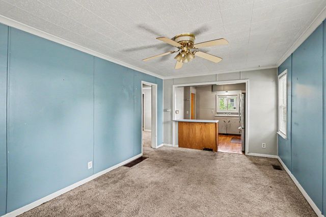 3104 N Van Buren Street, Bay City, MI 48708