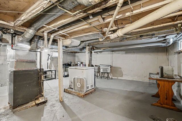 3104 N Van Buren Street, Bay City, MI 48708