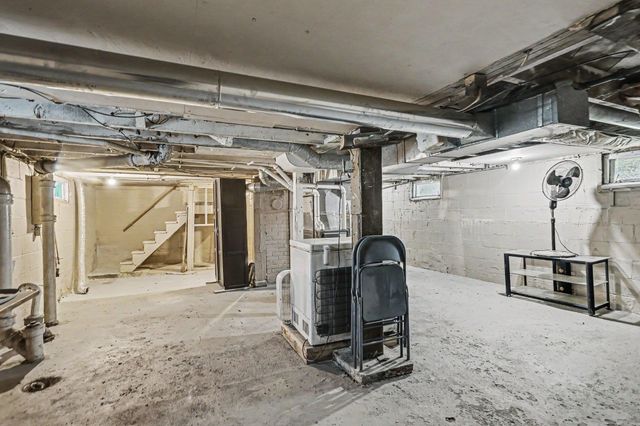 3104 N Van Buren Street, Bay City, MI 48708