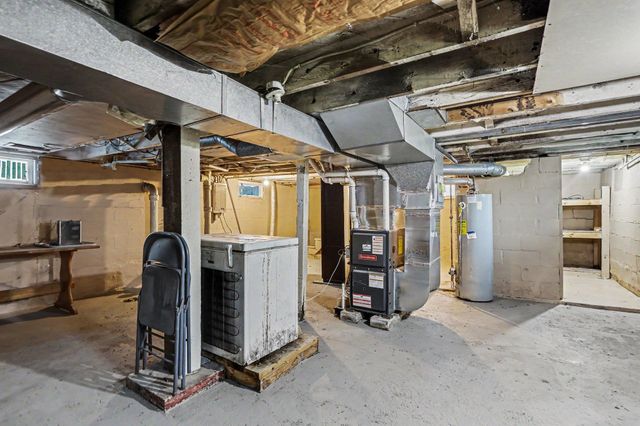 3104 N Van Buren Street, Bay City, MI 48708