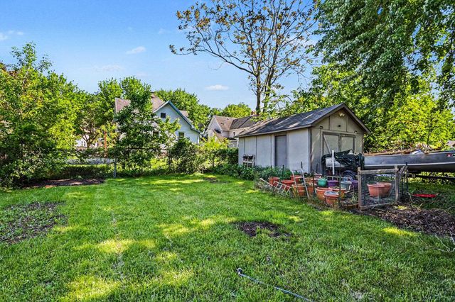 3104 N Van Buren Street, Bay City, MI 48708