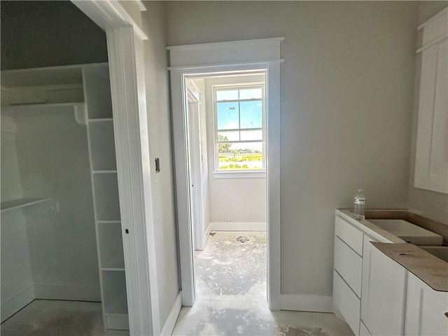 6923 Ellehue Lane, Bryan, TX 77808