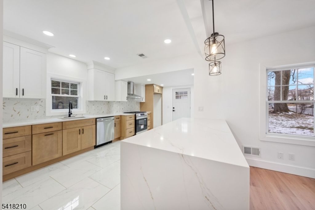 43 S Michigan Ave, Kenilworth Boro, NJ 07033 — photo 5