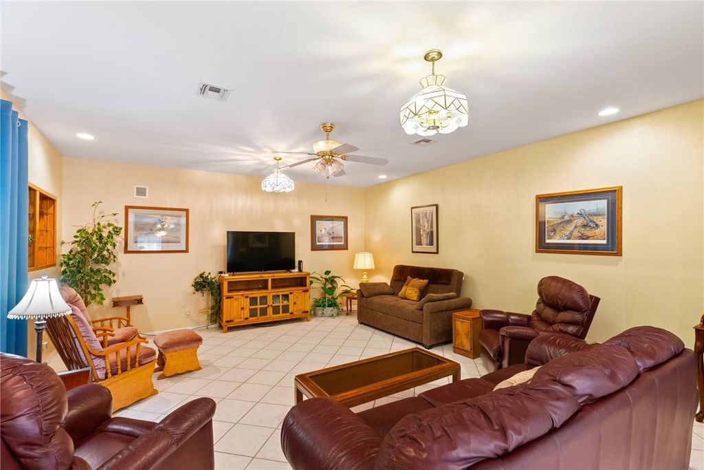 2570 County Road 2028, Aransas Pass, TX 78336 — photo 4