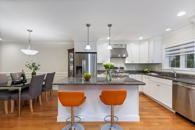 31 Mott Street 31, Arlington, MA 02474