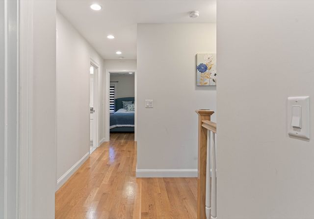 31 Mott Street 31, Arlington, MA 02474
