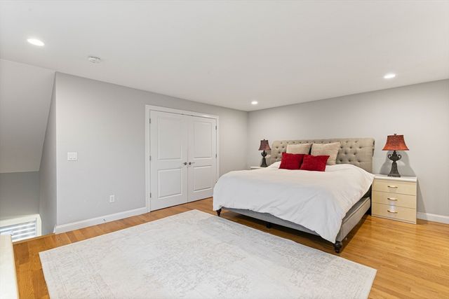 31 Mott Street 31, Arlington, MA 02474