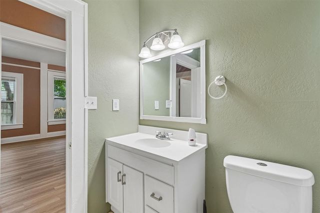 2908 WOODROW AVENUE, Tampa, FL 33602