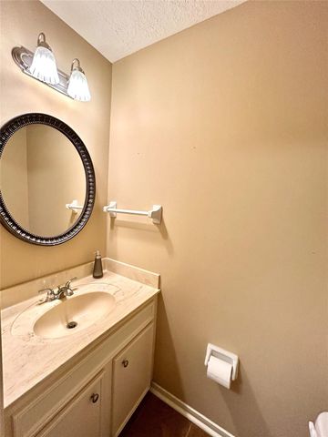 16446 Brookvilla Drive, Houston, TX 77059