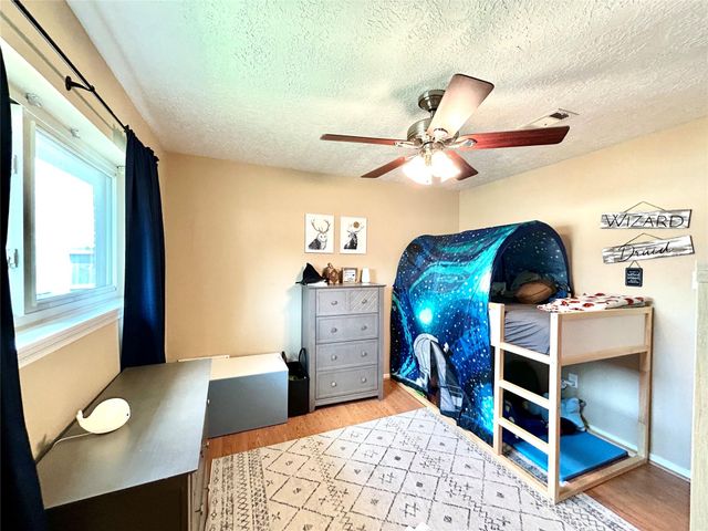 16446 Brookvilla Drive, Houston, TX 77059