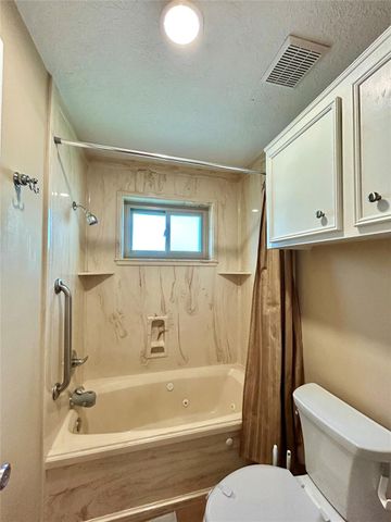 16446 Brookvilla Drive, Houston, TX 77059