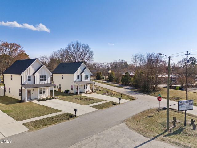 1637 Berry Avenue, Henderson, NC 27536