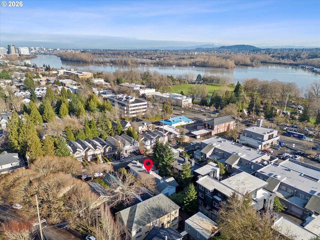 540 S NEVADA St, Portland, OR 97219