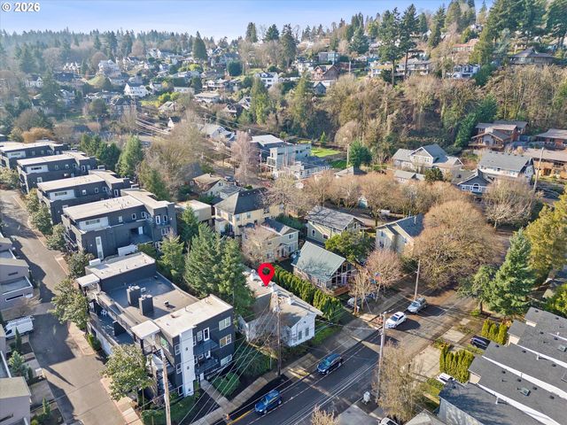 540 S NEVADA St, Portland, OR 97219