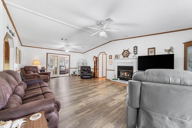 2423 SE 34th Lane, Okeechobee, FL 34974