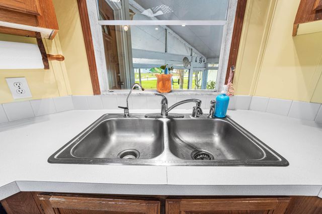 2423 SE 34th Lane, Okeechobee, FL 34974