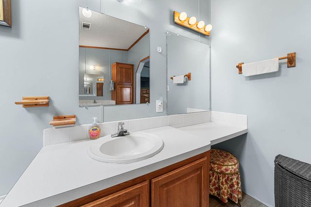 2423 SE 34th Lane, Okeechobee, FL 34974