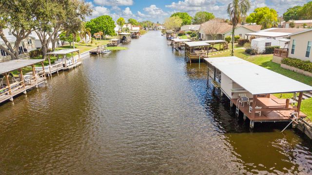 2423 SE 34th Lane, Okeechobee, FL 34974