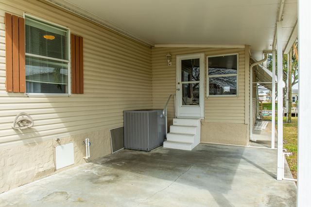 2423 SE 34th Lane, Okeechobee, FL 34974