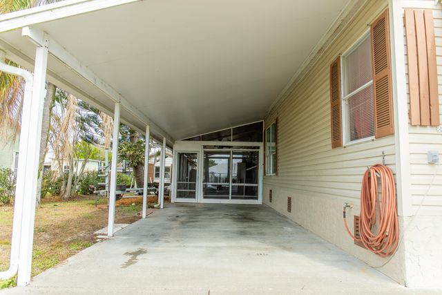 2423 SE 34th Lane, Okeechobee, FL 34974