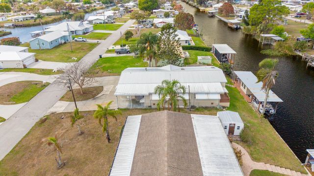 2423 SE 34th Lane, Okeechobee, FL 34974