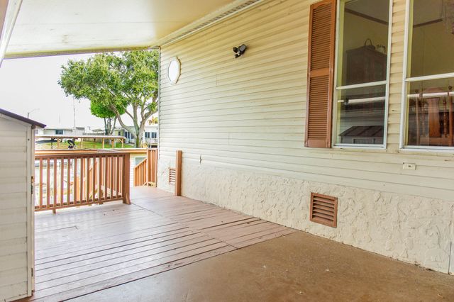 2423 SE 34th Lane, Okeechobee, FL 34974