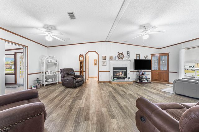 2423 SE 34th Lane, Okeechobee, FL 34974