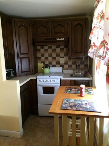 371 Main Street Unit 1, West Dennis, MA 02670