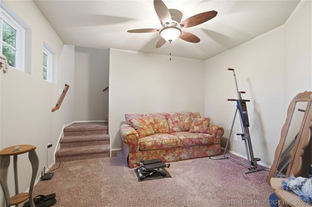 5617 E 188th Street S, Bixby, OK 74008