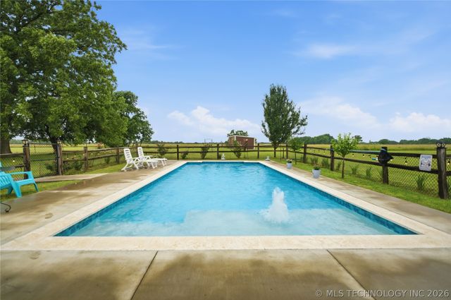 5617 E 188th Street S, Bixby, OK 74008