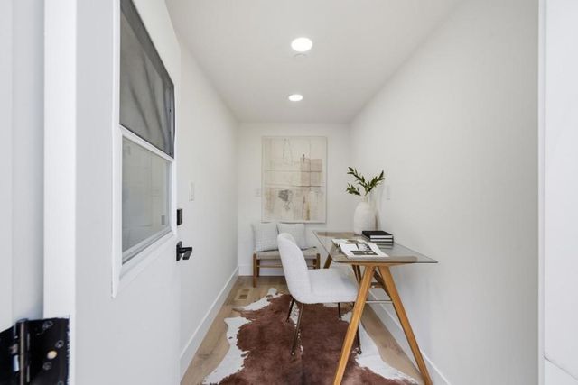 608 Lakeview Way, Redwood City, CA 94062