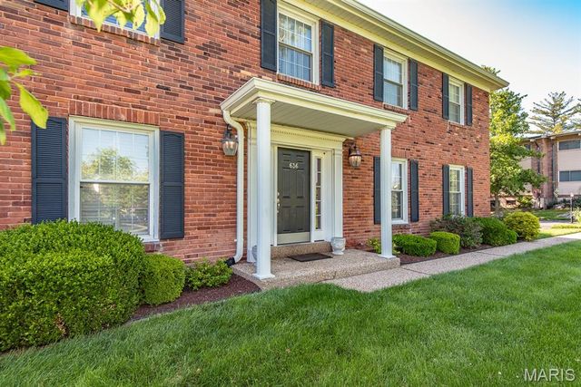 636 Candleberry Court C, St Louis, MO 63122
