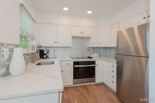 636 Candleberry Court C, St Louis, MO 63122