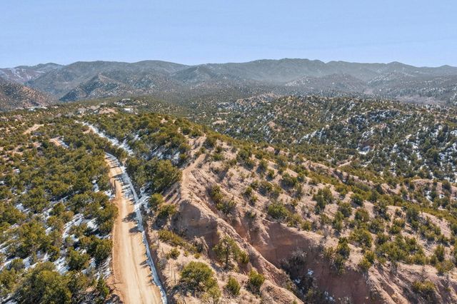 487 NM-592 Lot 3, Santa Fe, NM 87506