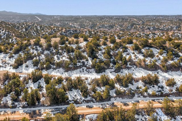 487 NM-592 Lot 3, Santa Fe, NM 87506