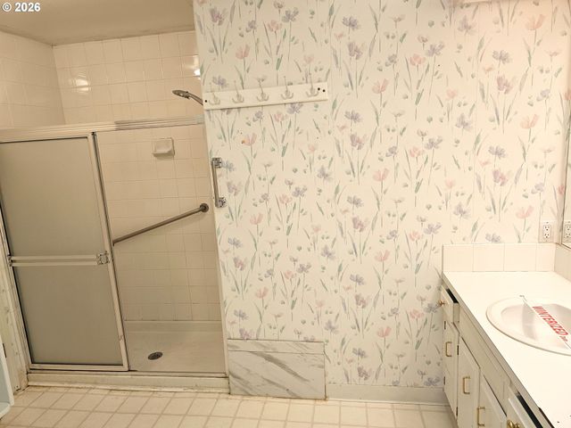 8360 Sw MARINERS Dr, Wilsonville, OR 97070