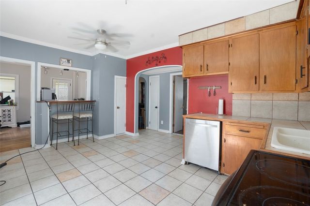 70 Highland Street, West Warwick, RI 02893