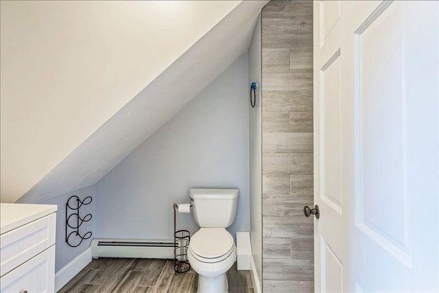 145 Plymouth St, Carver, MA 02330
