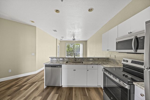 1982 Freeport Lane, Riviera Beach, FL 33404