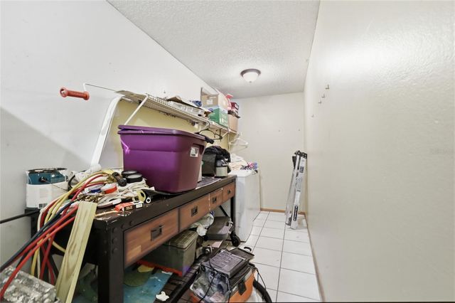 6923 COLONY OAKS LANE, Orlando, FL 32818