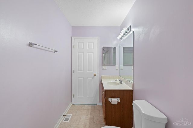 1202 Lismore, Union Twp, OH 45103