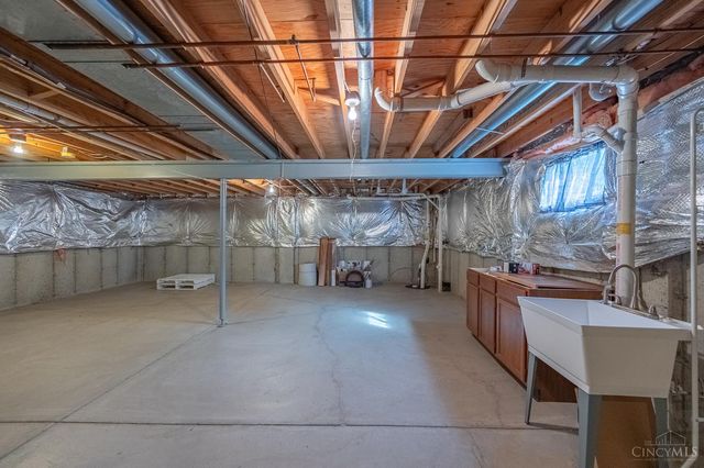 1202 Lismore, Union Twp, OH 45103